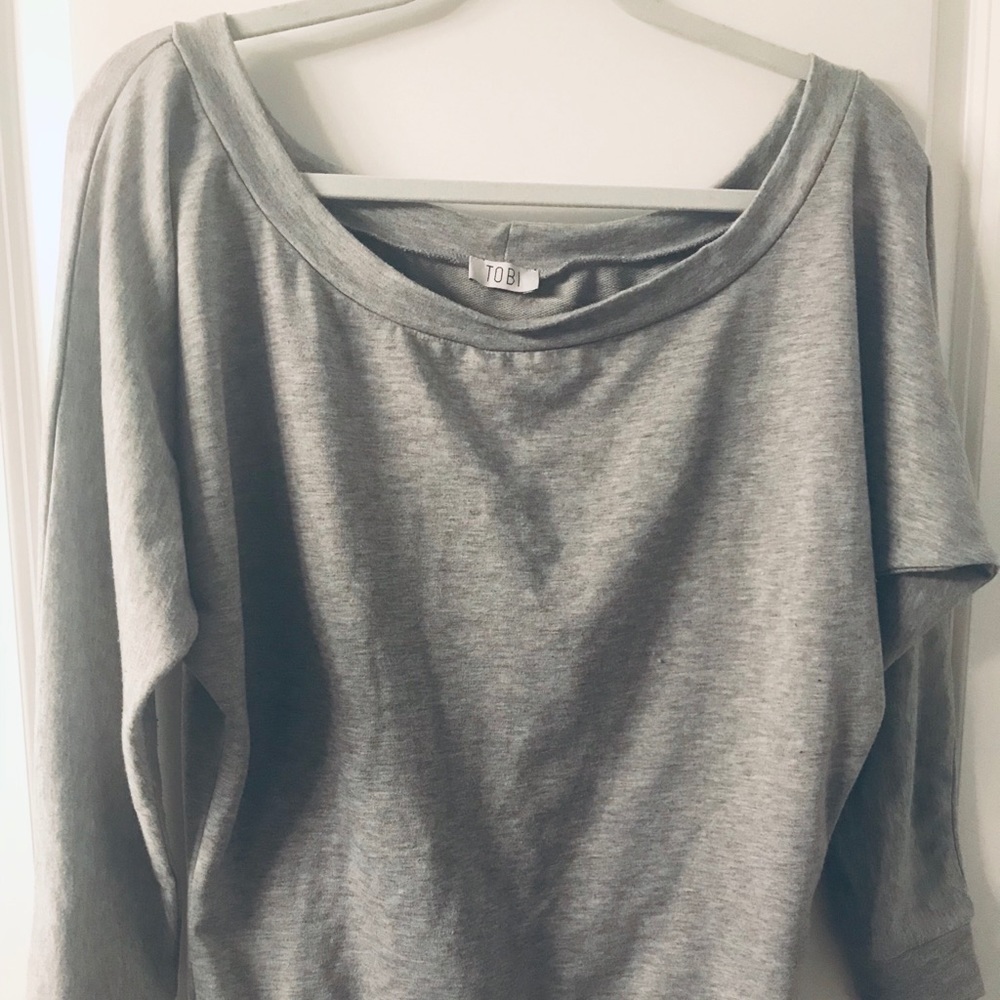 TOBI Off the Shoulder sweatshirt- Grey